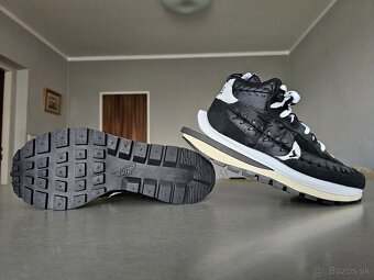 Nike x sacai x Jean Paul Gaultier Vaporwaffle - 14