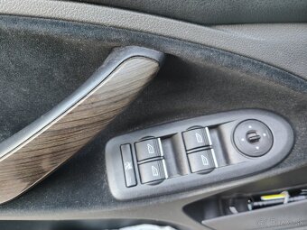 Predam Ford C-Max 1,8 crdti Ghia - 14