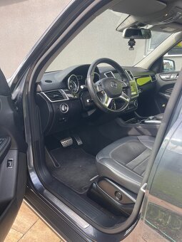 Mercedes ML350CDI BlueTec - 14