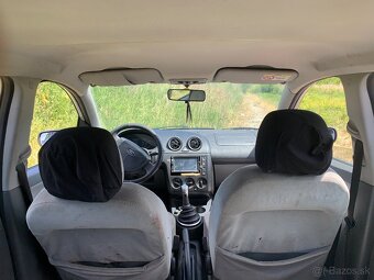 Mam na predaj Ford fiesta 1.4 - 14