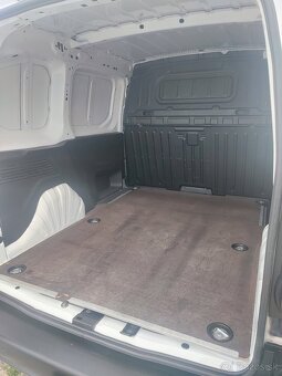 Toyota Proace City Van - 14