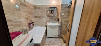 PREDAJ: 3 izbový tehlový byt, komplet.rekonštr. - KOMÁRNO - 14