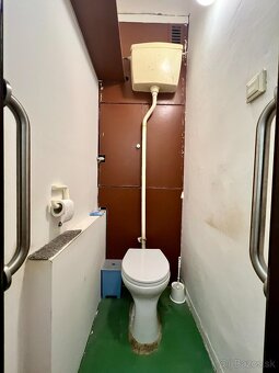 Na prenájom 4-izbový byt + garáž, 72m2 + lodžia,  Výstavby - 14