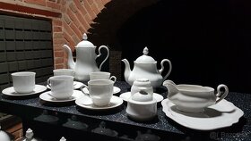 Predám biely porcelán súpavu tanierov - 14