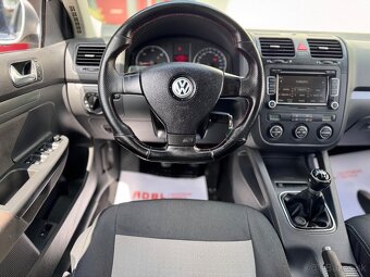 Volkswagen Jetta 1.9Tdi 77kw SR - 14