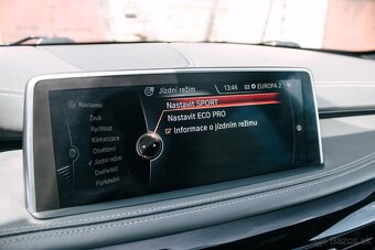 BMW X5 xDrive50i A/T - 14