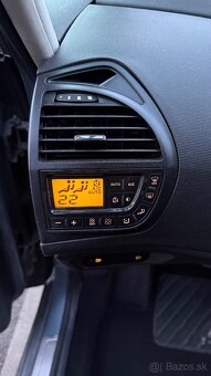 Citroën C4 Grand Picasso - 14