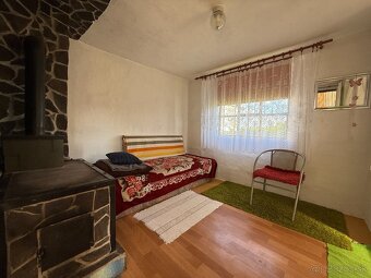 Murovaná záhradná chata v Lučenci – časť Vinica - 14