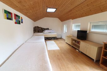 Ponúkam na predaj rodinný dom - Bátovce - 14