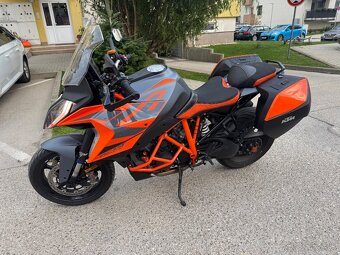 KTM Super Duke GT - 14