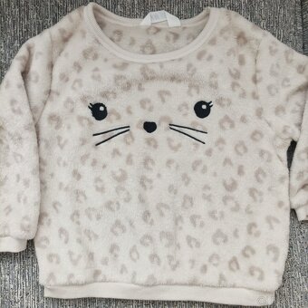 Nove mikiny 104/110 - 14