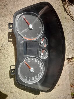 Ford Focus mk2 - 14