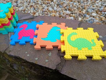 BALÍK PRVÝCH HRAČIEK PRE NAJMENŠÍCH 💛 - 14