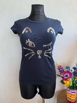 18 tričiek za 15€ - 14