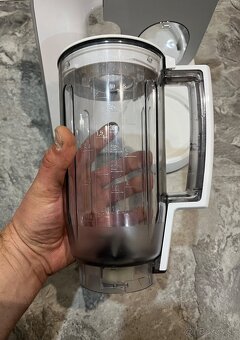 Bosch MUM 54230 900W kuchynský robot - 14