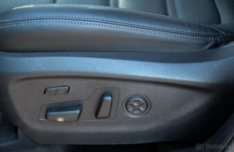 Kia Sorento 2.2 CRDi Platinum A/T DPH 1.Majiteľ SK - 14