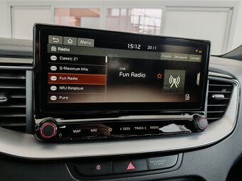 Kia Ceed SW 1.6 CRDi 136k GT-Line A/T/ AJ NA SPLÁTKY/ - 14