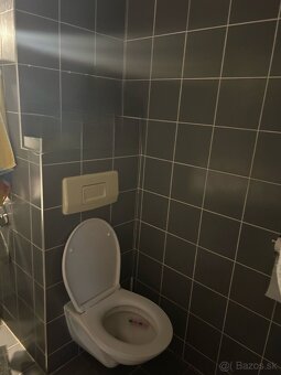Na predaj svetlý 2 izbový byt vo Vrakune - 14