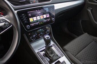 Škoda Superb Combi 2.0 TDI DSG - 14