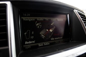 Mercedes-Benz GL 350 BlueTEC 4MATIC - 14