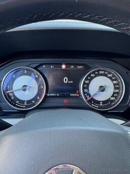 Volkswagen Touareg 3.0 TDi DSG 170kW 4x4 - 14