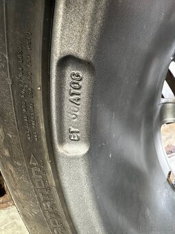 5x112 R18 8J ET30  + 245/45 R18 Nokian - 14