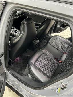 Audi RS4 Avant Combi 400 kw ( keramické brzdy ) - 14