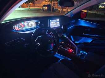 Peugeot 3008, 1.6 d - 14