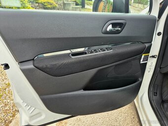 Peugeot 3008 1.6 hdi 2010 - 14