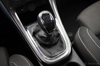 Opel Astra ST 2.0 CDTI Cosmo 121kW – TOP výbava, 1. majiteľ - 14
