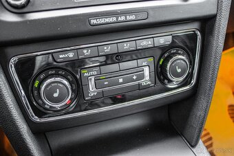 Škoda Superb 3.6 FSI V6 4x4 Elegance DSG/ AJ NA SPLÁTKY - 14