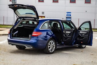 Mercedes-Benz C Kombi 220d 9AT (LED, polokoža, el.sedadlá) - 14