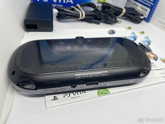 PS Vita 3G Wi-Fi (PCH-1104) OLED - 14
