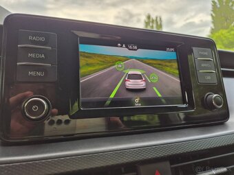 Predám  Škoda Scala 1.6 TDI Ambition - 14