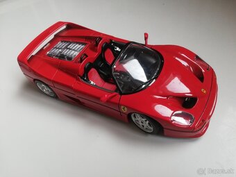 1:18  FERRARI F50  cervena Bburago - 14