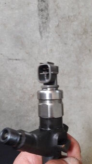 Vstrekovač - Predám trysky – vstreky na JCB, Fermec, Terex. - 14