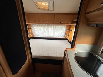 Karavan HOBBY 440,markíza, predstan,veľmi zachovalý - 14