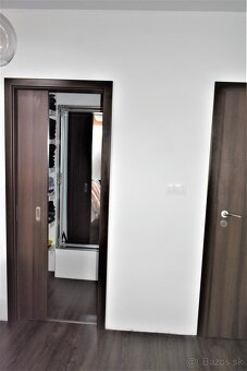 Predám mezonetový 4 izbový byt v centre - 14