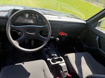 Lada 4x4 Niva - 14