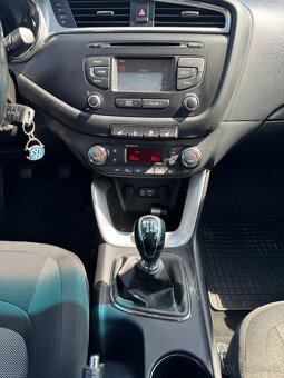 Kia Cee´d SW 1.6 CRDi VGT Gold - 14