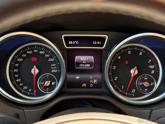 Mercedes-Benz GLS 400 4MATIC A/T - 14