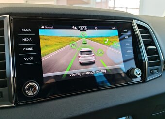 Škoda Karoq 1.5 TSI ACT EVO Top Selection DSG - 14