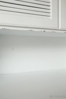 Starožitná skrinka - 14