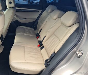 ŠKODA KAROQ 1.5 TSI ACT STYLE DSG - 14