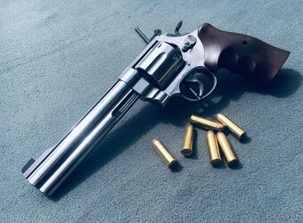 Revolver Smith&Wesson .44 Magnum - 14