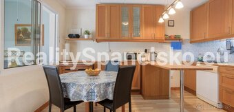 Prostorný řadový dům v klidné lokalitě u Růžového jezera - 14