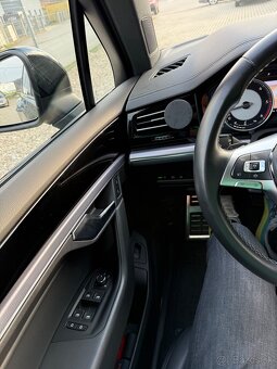 Volkswagen Touareg 3.0TDI V6 R-Line - 14