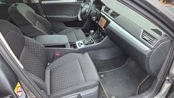 Škoda Superb Combi DSG 2,0 TDI 110kW 2023 - 14