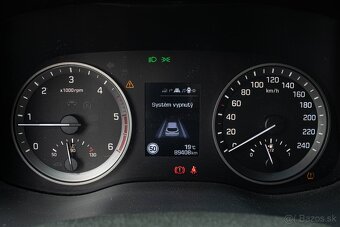 Hyundai Tucson 1.7 CRDi Style M6 - 14