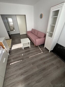 Exkluzívne 1 izb. byt s balkónom - 14